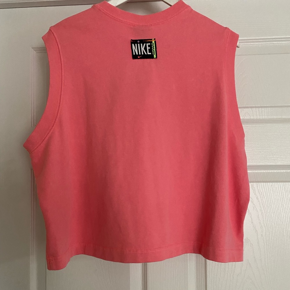 NWT Women’s Cropped Nike Tank Top Size XXL - Picture 5 of 6